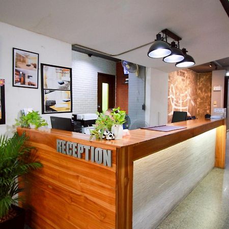 18 Coins Budget Hotel Pattaya Exterior photo