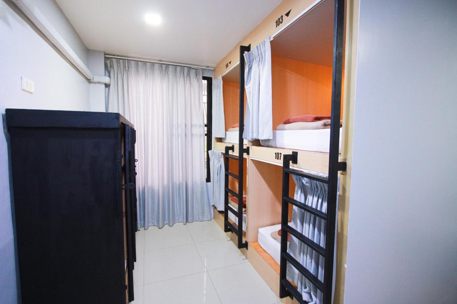 18 Coins Budget Hotel Pattaya Room photo